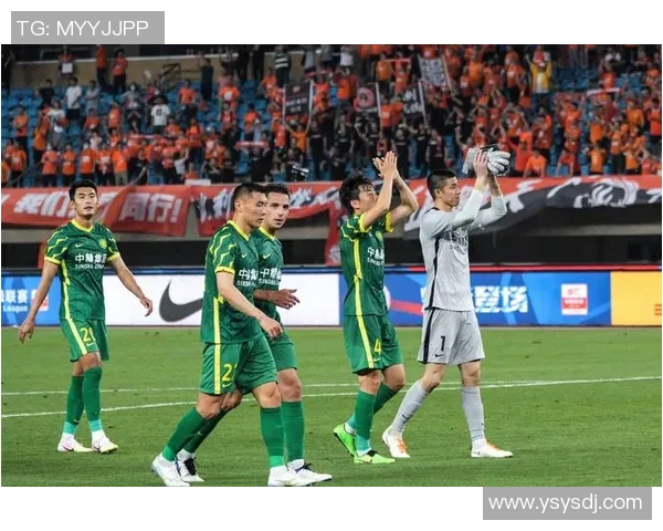 赛后分析武汉足球队与西安足球队的战术意识与表现对比